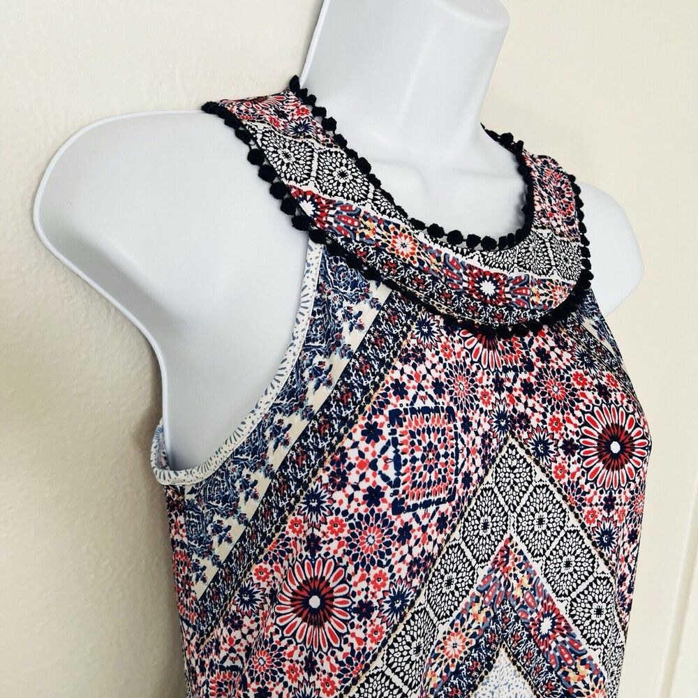 Trixxi Clothing Company Mini Dress Button Neck Closure Collar Geometric Small - Picture 4 of 12